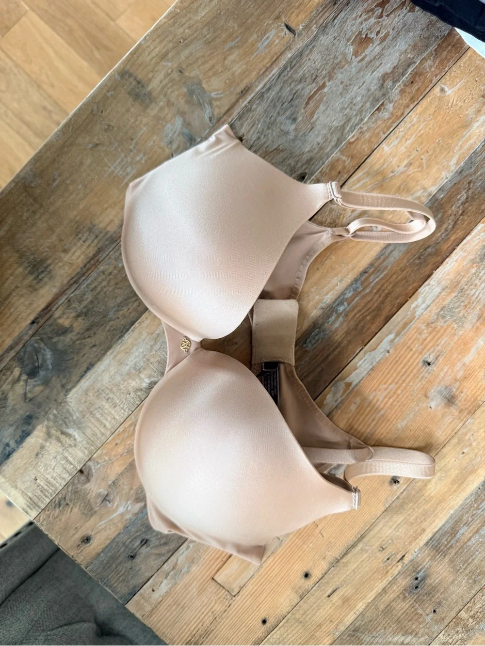 Victoria’s Secret- Push-up Nude T-Shirt Bra - Light Beige